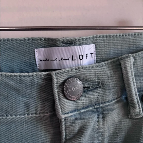 LOFT Skinny Crop Jeans in Dusty Blue size 6, waist 28 - Picture 3 of 5